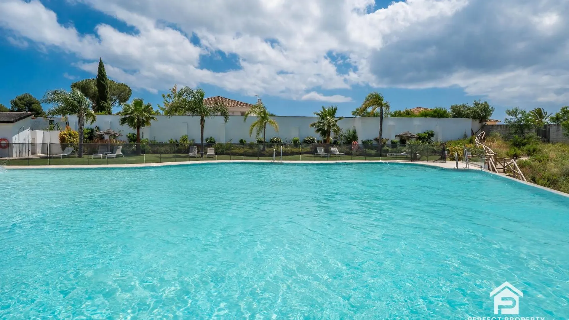 Paraiso Pueblo - 3Br With Panoramic Views And 7 Pools Estepona