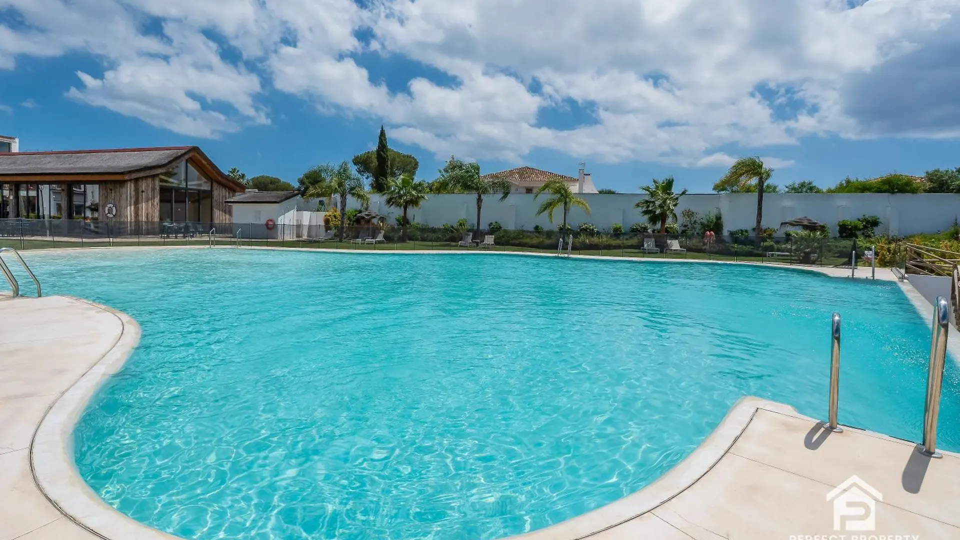 Paraiso Pueblo - 3Br With Panoramic Views And 7 Pools Estepona Apartment