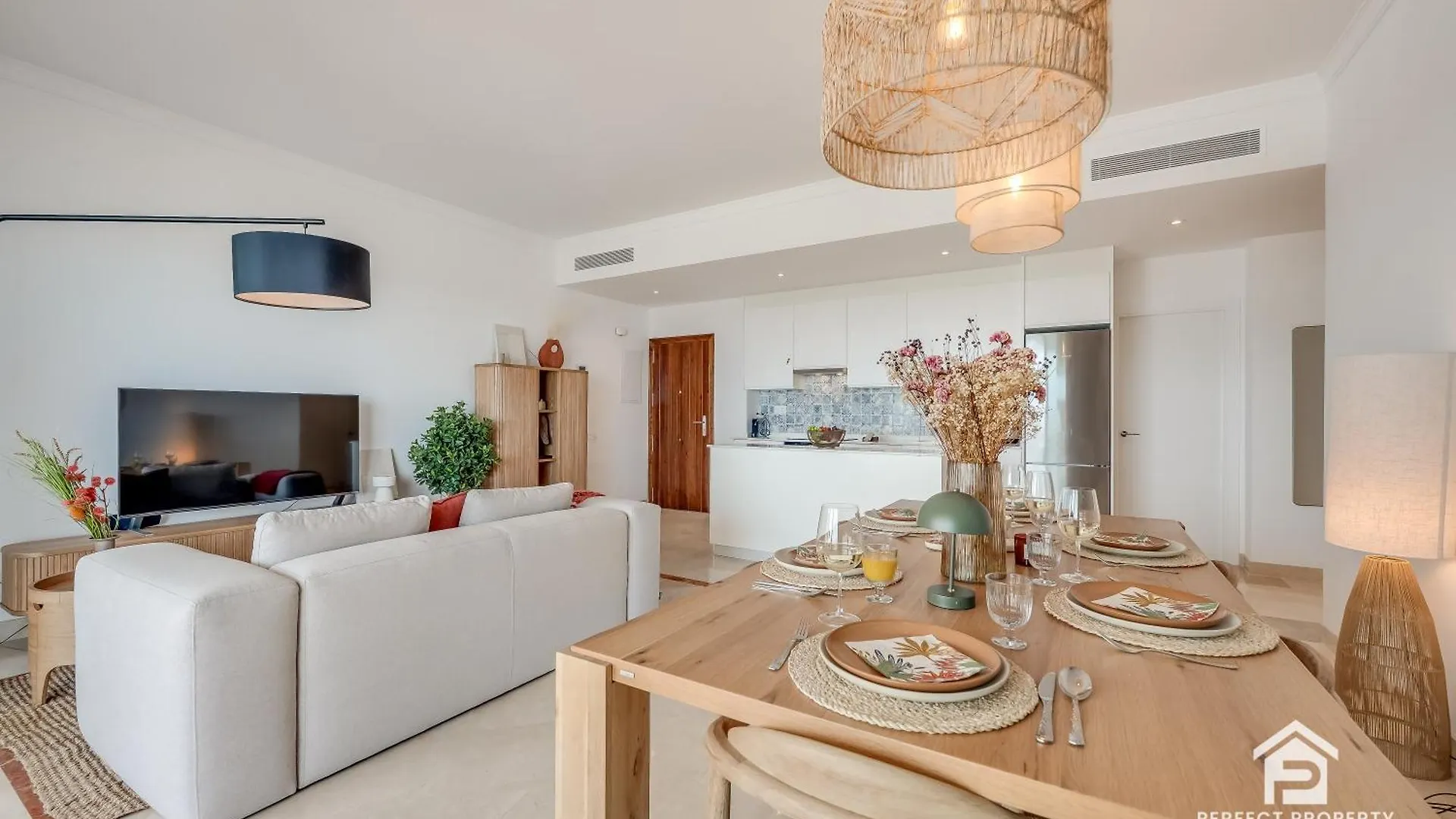 Paraiso Pueblo - 3Br With Panoramic Views And 7 Pools Estepona